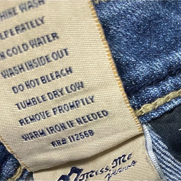 Stylish Blue Women's Jeans - Picture 8 of 11